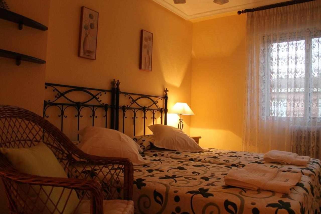 Alojamiento La Olmedana Olmedo Zewnętrze zdjęcie